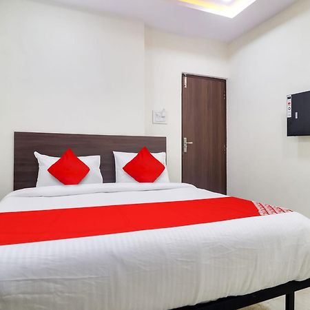 Hotel O Red Stone Hotels Haiderabad Buitenkant foto