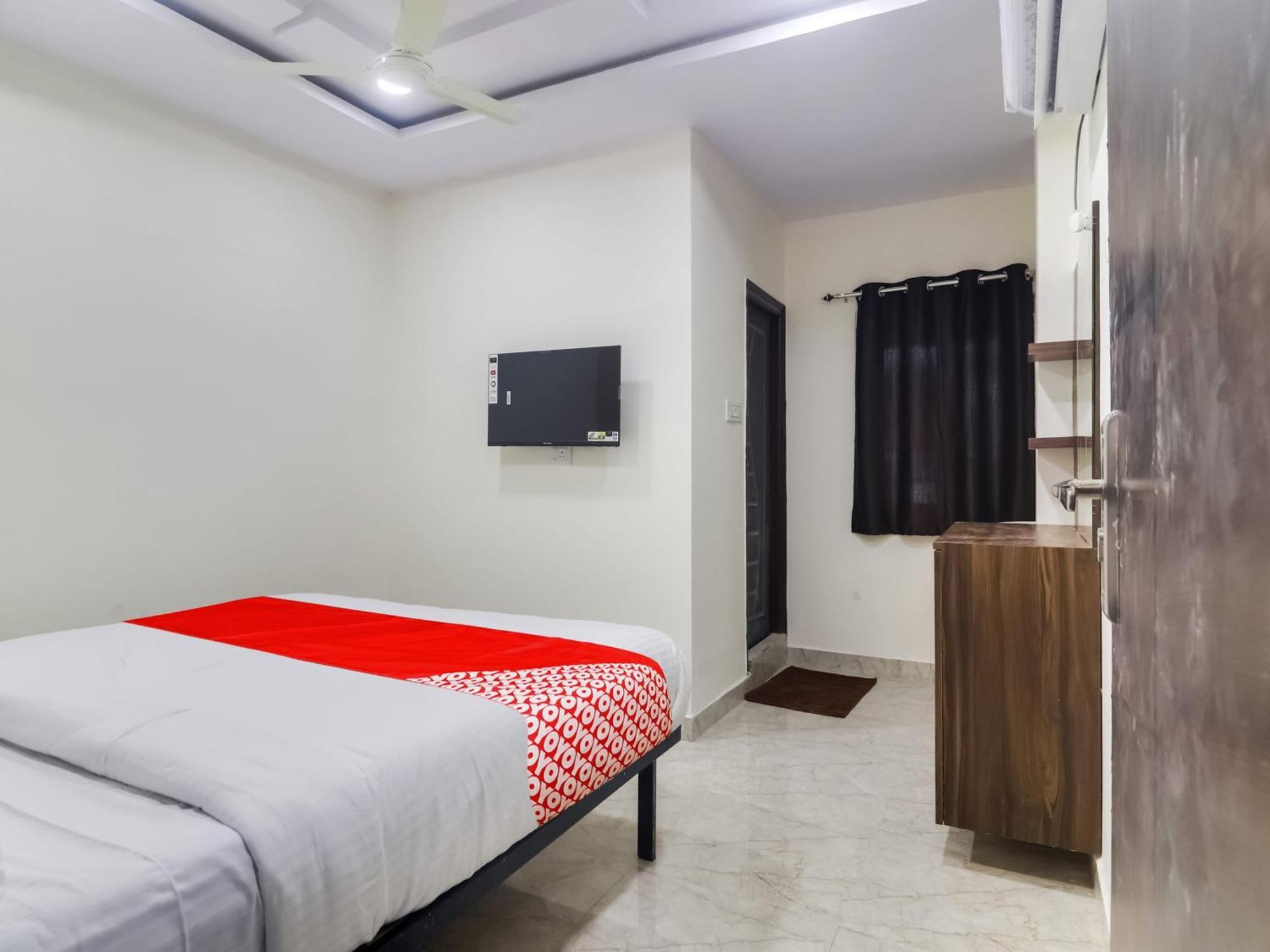 Hotel O Red Stone Hotels Haiderabad Buitenkant foto