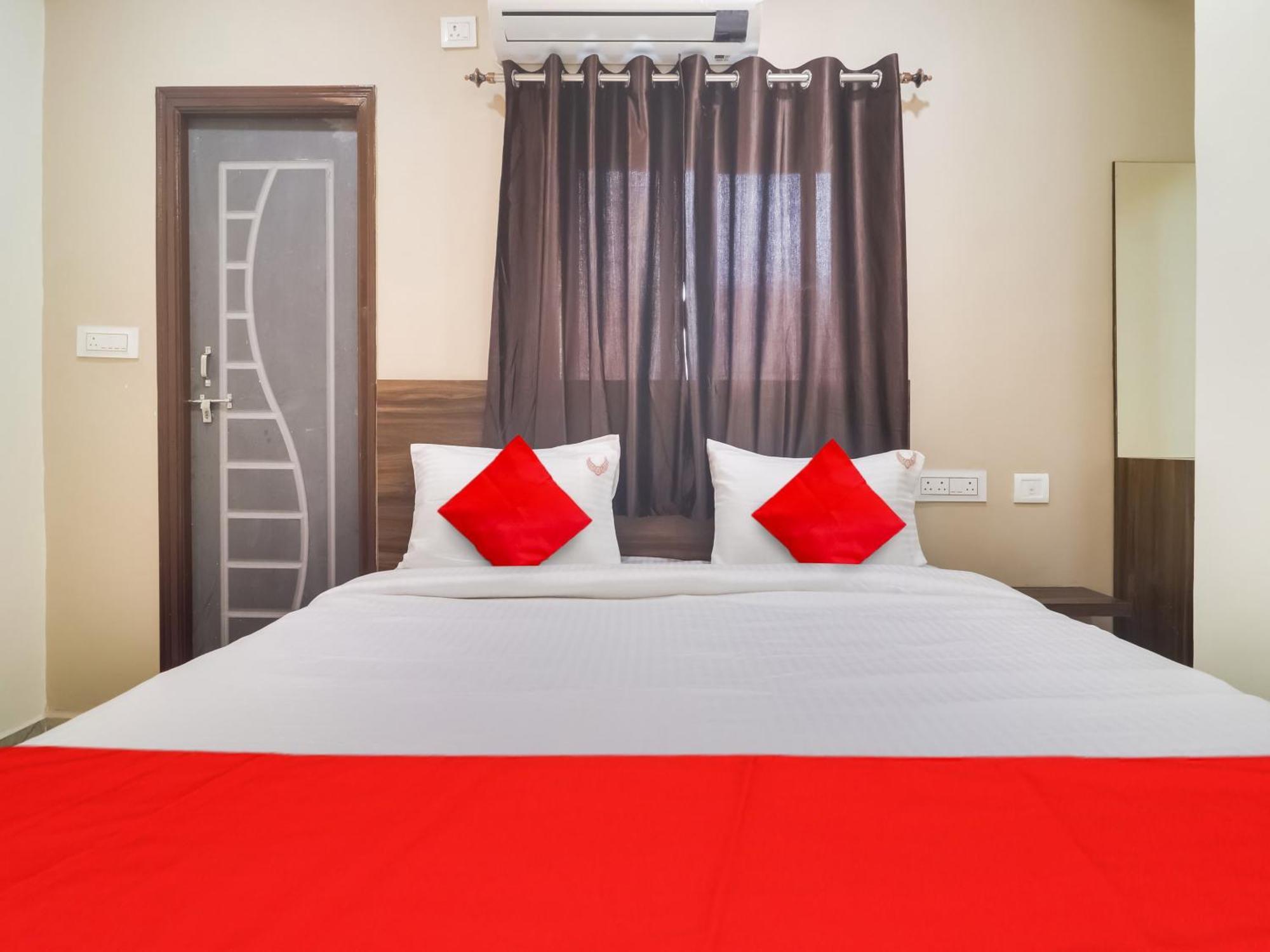 Hotel O Red Stone Hotels Haiderabad Buitenkant foto