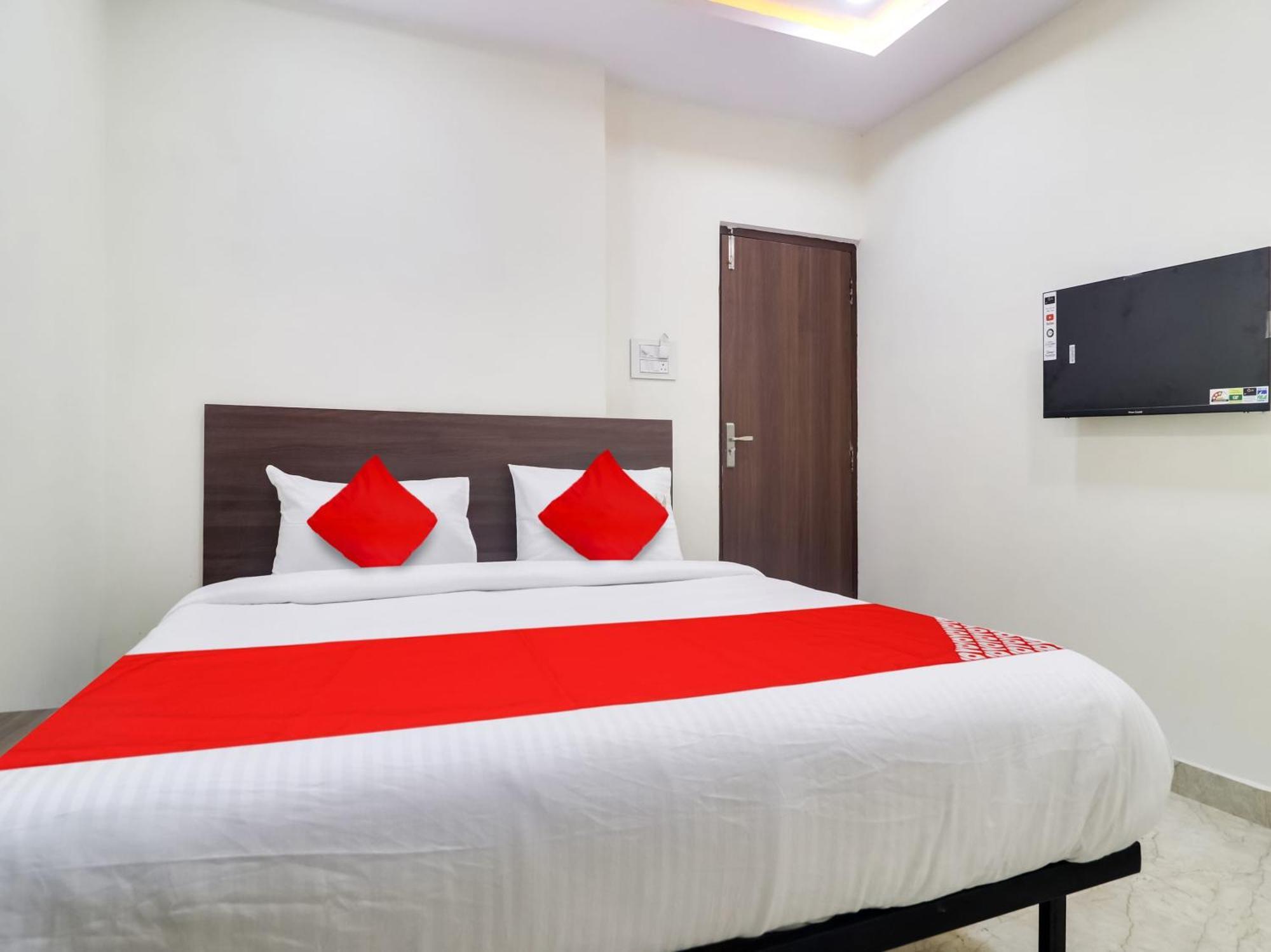 Hotel O Red Stone Hotels Haiderabad Buitenkant foto