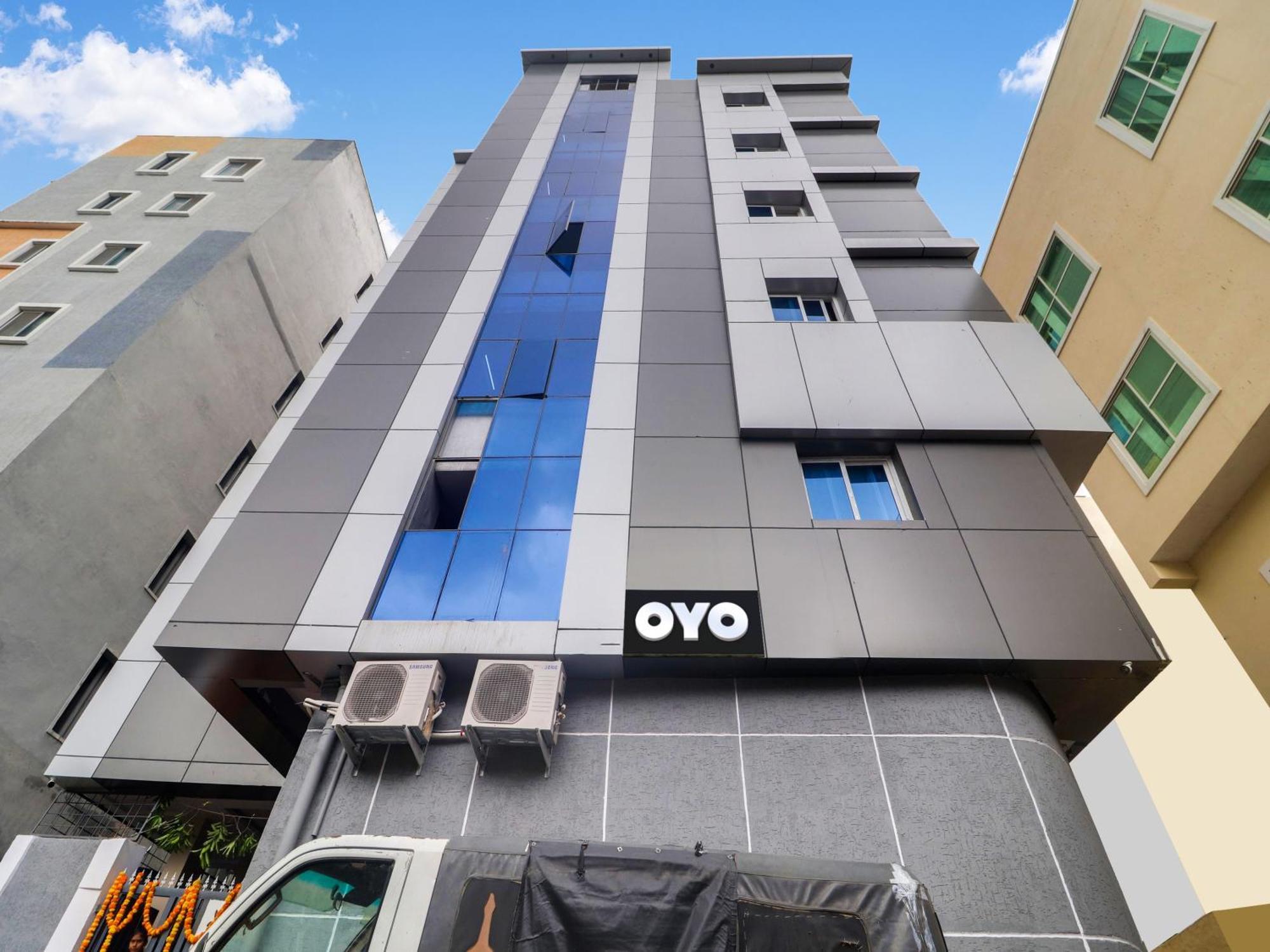 Hotel O Red Stone Hotels Haiderabad Buitenkant foto